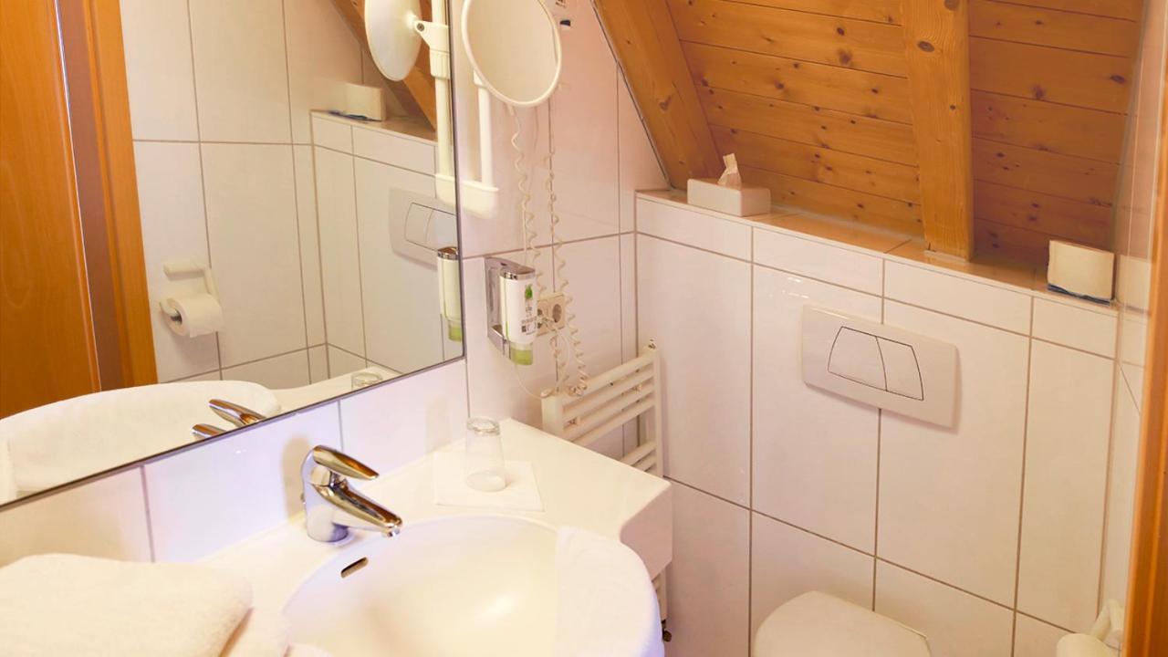 Hotel Gasthof Adler Ulm Eksteriør billede