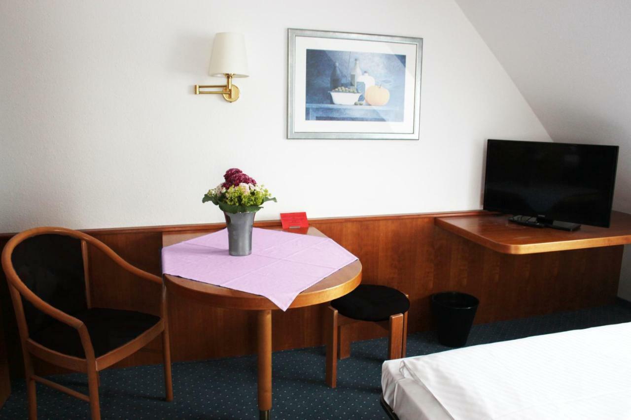 Hotel Gasthof Adler Ulm Eksteriør billede