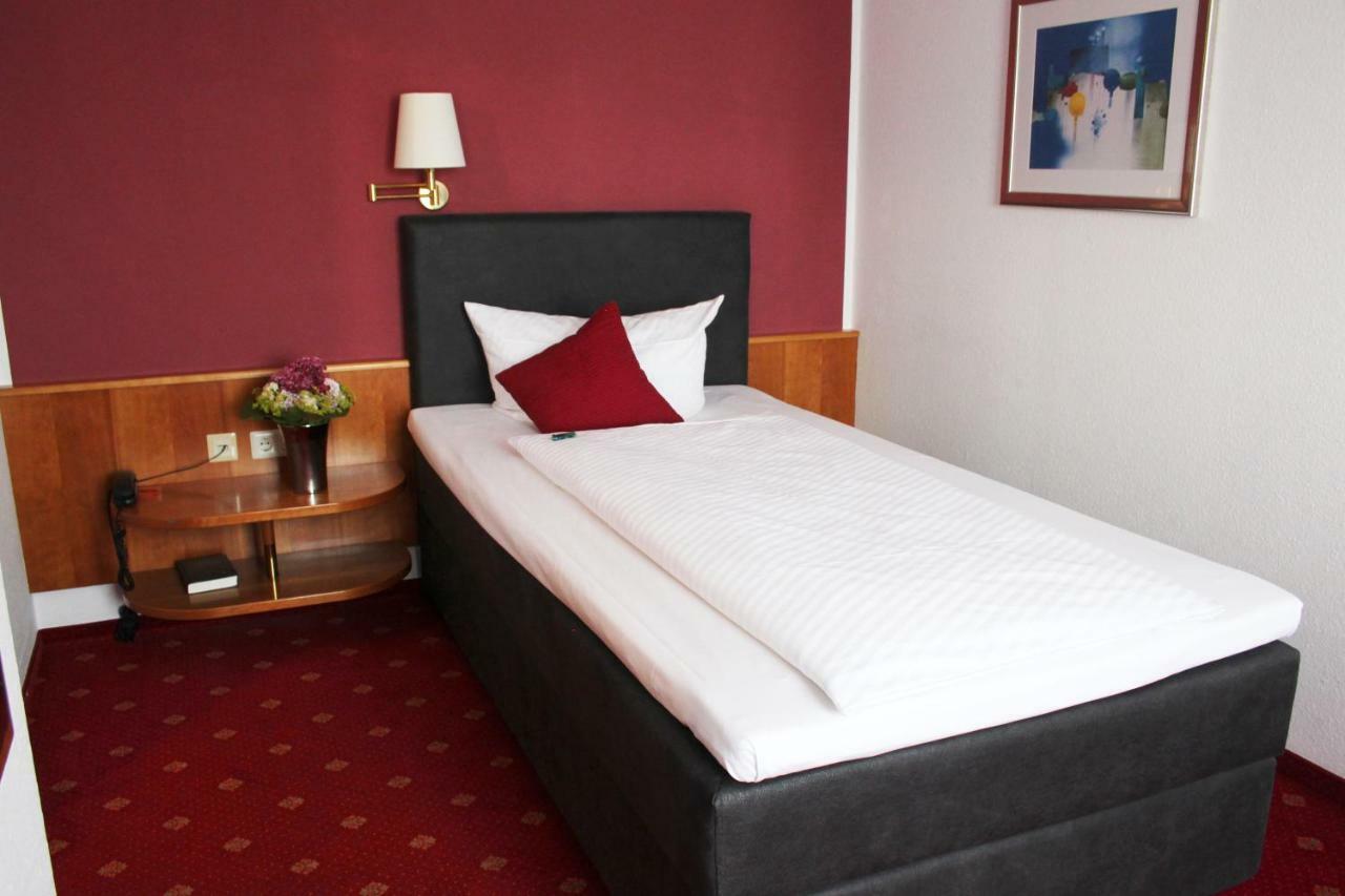 Hotel Gasthof Adler Ulm Eksteriør billede